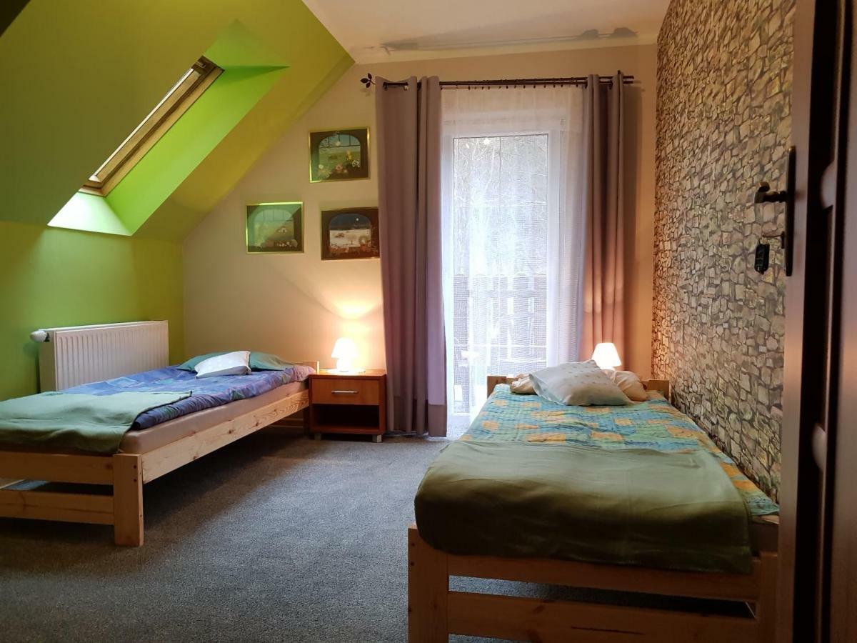 Wynajem Pokoi Pod Lasem Ubytování v soukromí *