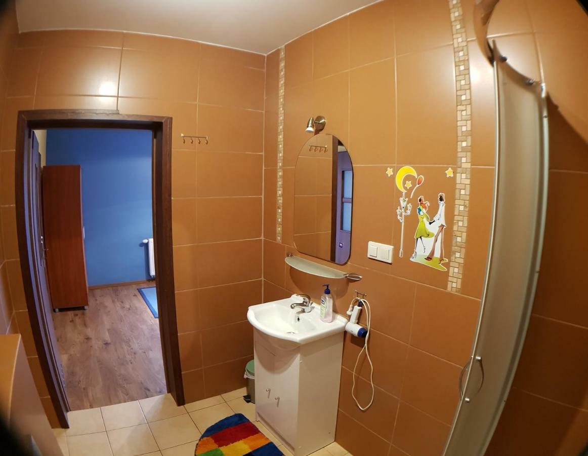 Wynajem Pokoi Pod Lasem Ubytování v soukromí *